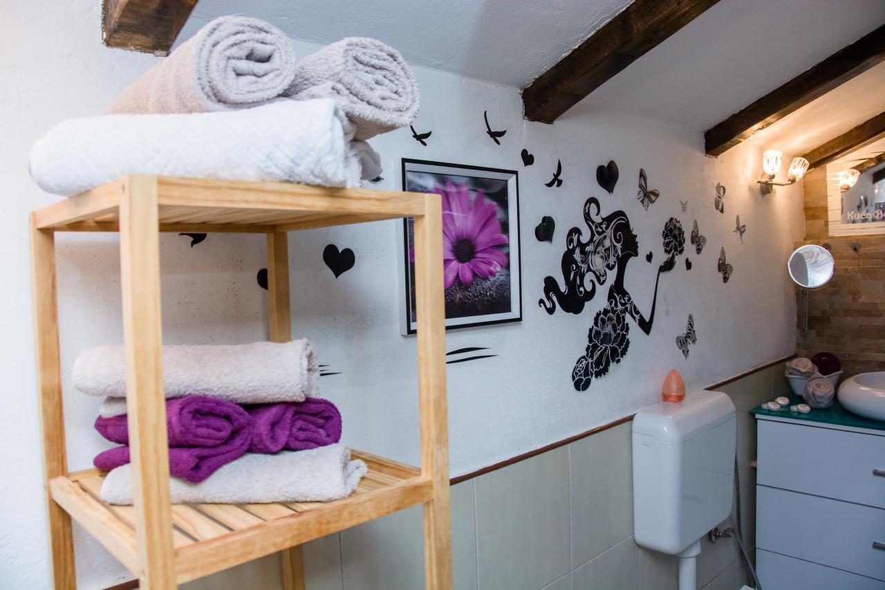 Enjoy The Silence Holiday Home Влашич Екстер'єр фото
